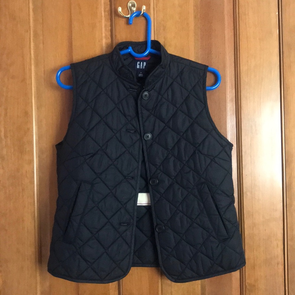 ~~ NWOT ~~ Gap women’s vest